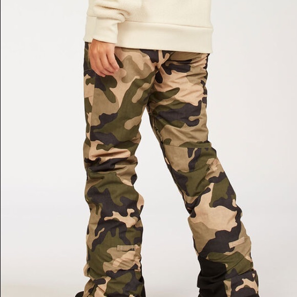 SOLD OUT: Billabong Malla Camo 10K Snowboard Pants - Picture 4 of 6